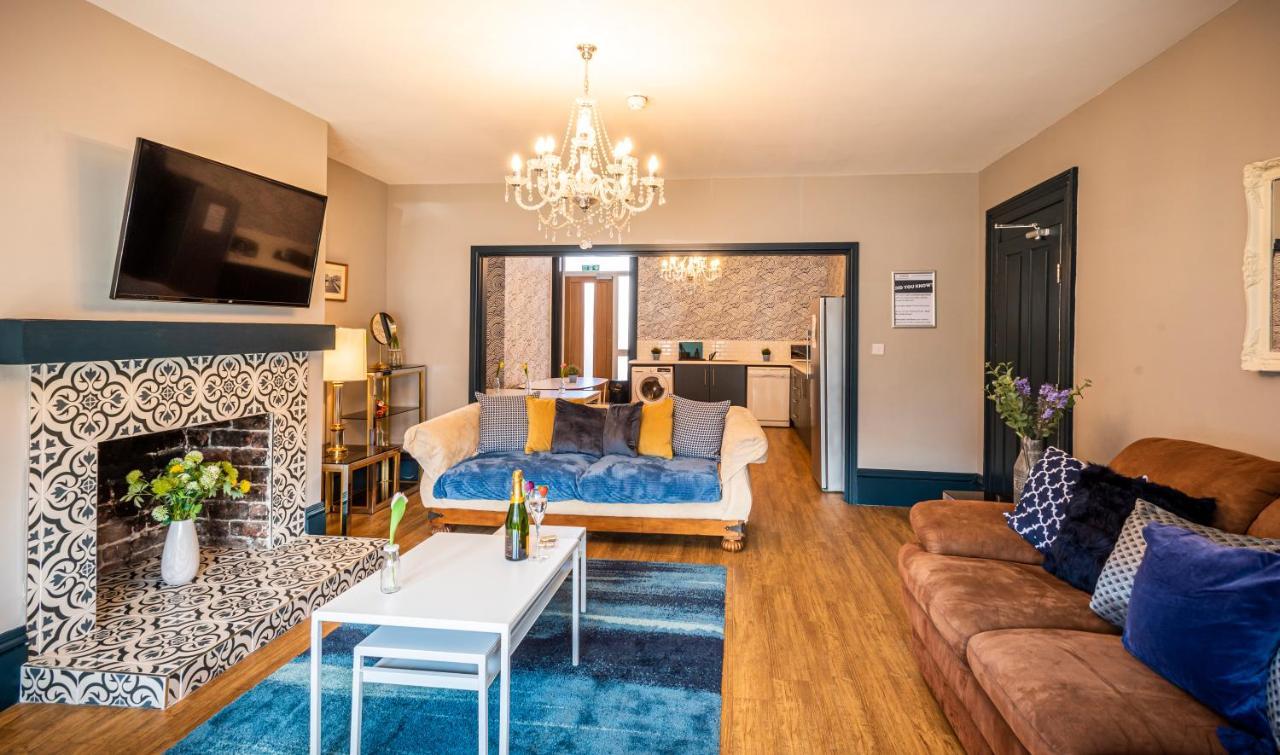 3 -Min Walk To Southport Pier & Beach Fast Wi-Fi & Perfect Getaway Bagian luar foto