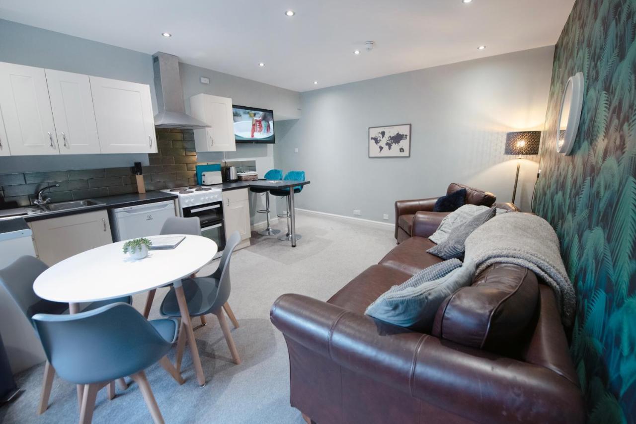 3 -Min Walk To Southport Pier & Beach Fast Wi-Fi & Perfect Getaway Bagian luar foto