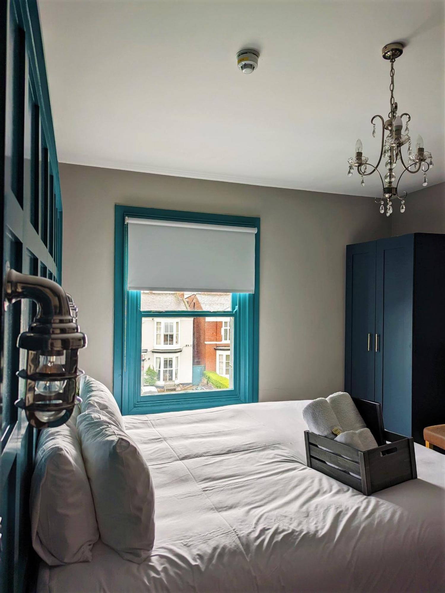 3 -Min Walk To Southport Pier & Beach Fast Wi-Fi & Perfect Getaway Bagian luar foto