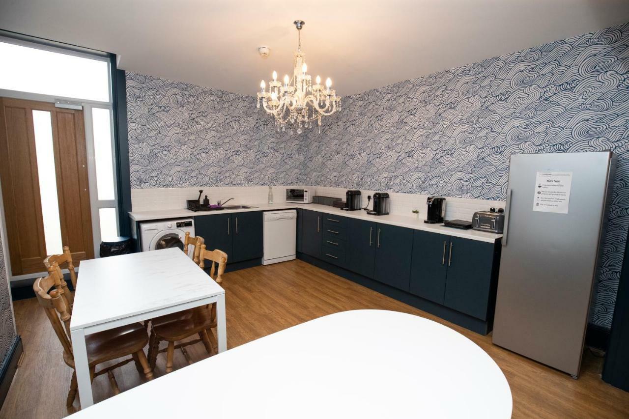 3 -Min Walk To Southport Pier & Beach Fast Wi-Fi & Perfect Getaway Bagian luar foto